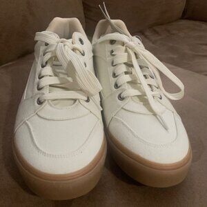 MEN'S SNEAKERS, BRAND NEW WITH TAGS